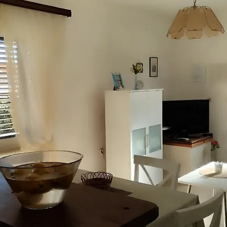 Hotel apartamentowy Arija