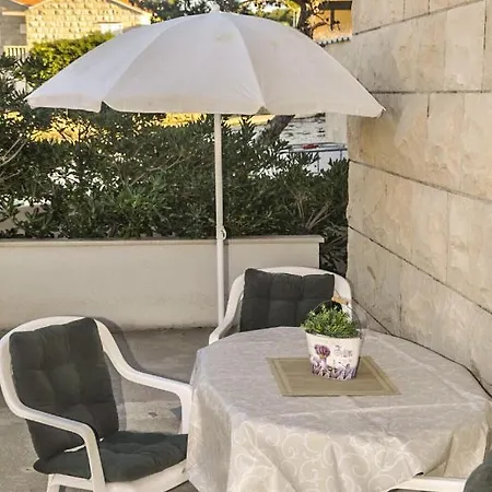 Arija Aparthotel Povlja (Brac)
