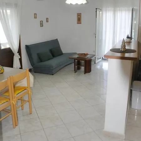 Arija Aparthotel *