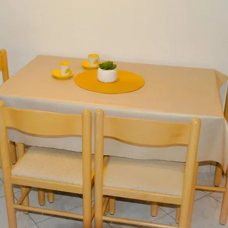Aparthotel Arija Povlja (Brac)